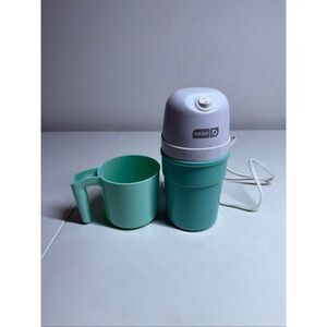 Dash My Pint Ice Cream Yogurt Sorbet Maker Aqua & White